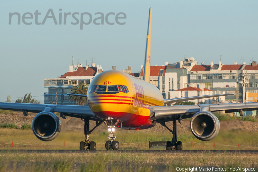 DHL (European Air Transport Leipzig) Boeing 757-236(SF) (D-ALEB) | Photo 55148