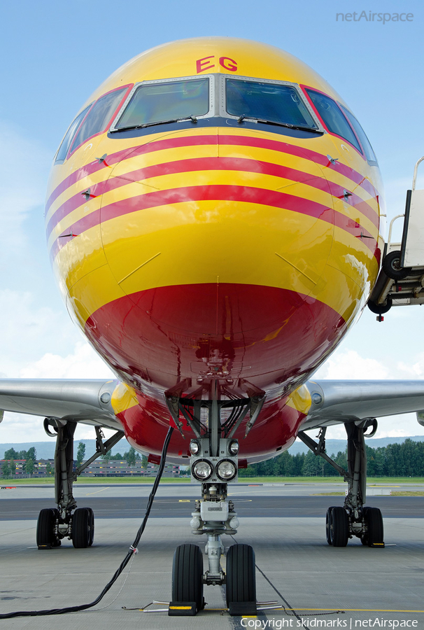 DHL (European Air Transport Leipzig) Boeing 757-236(SF) (D-ALEG) | Photo 21775