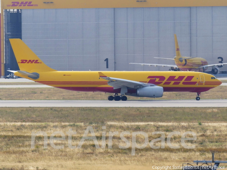 DHL (European Air Transport Leipzig) Airbus A330-243F (D-ALEJ) | Photo 344133