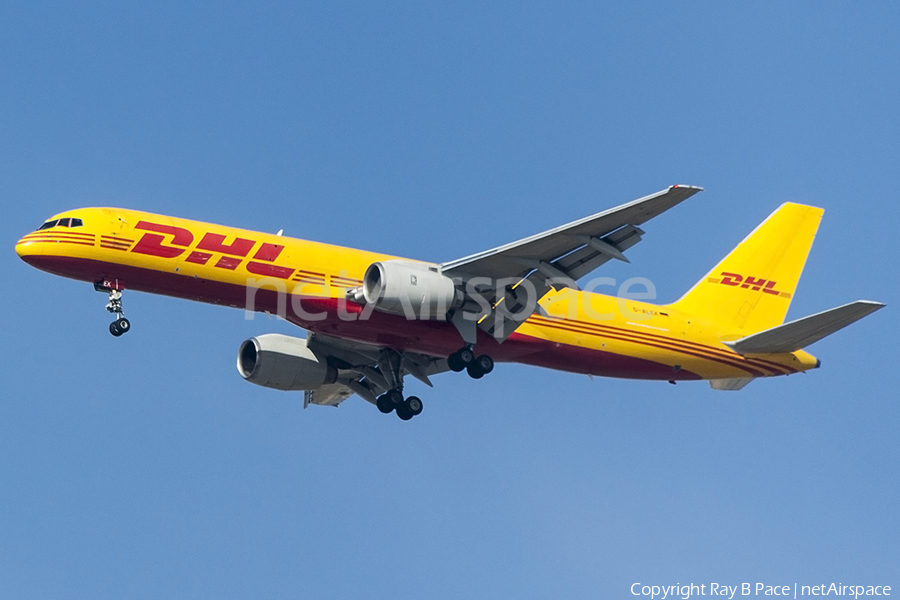 DHL (European Air Transport Leipzig) Boeing 757-236(SF) (D-ALEK) | Photo 241315