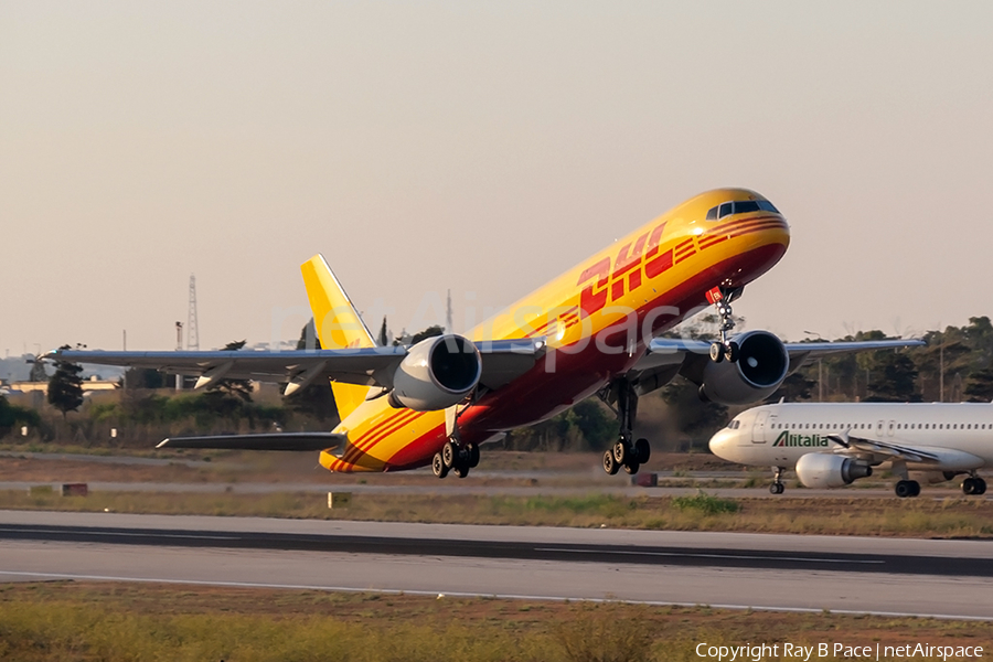 DHL (European Air Transport Leipzig) Boeing 757-2Q8(PCC) (D-ALEN) | Photo 524439