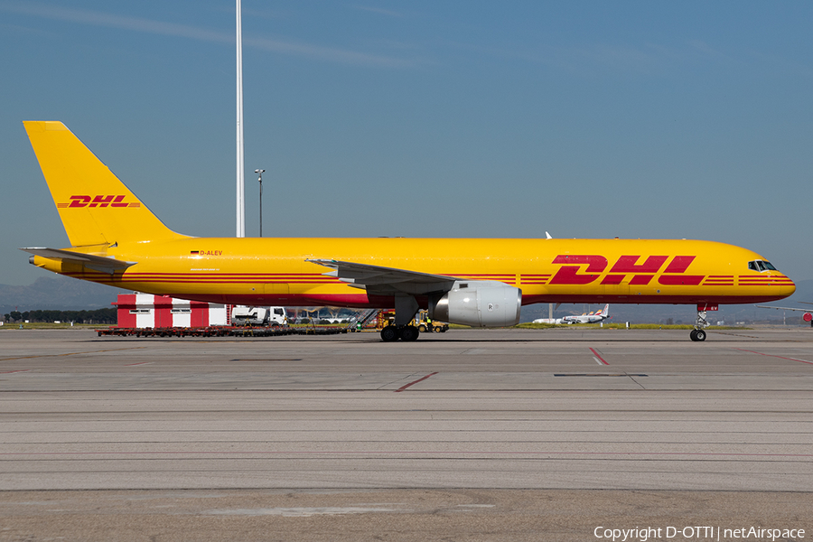 DHL (European Air Transport Leipzig) Boeing 757-28A(PCF) (D-ALEV) | Photo 375397