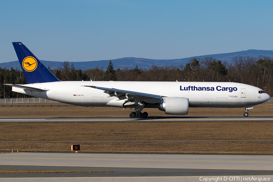 Lufthansa Cargo Boeing 777-FBT (D-ALFA) | Photo 224553