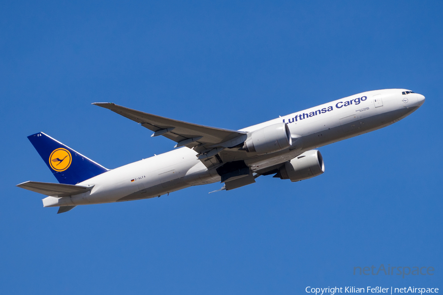 Lufthansa Cargo Boeing 777-FBT (D-ALFA) | Photo 411255