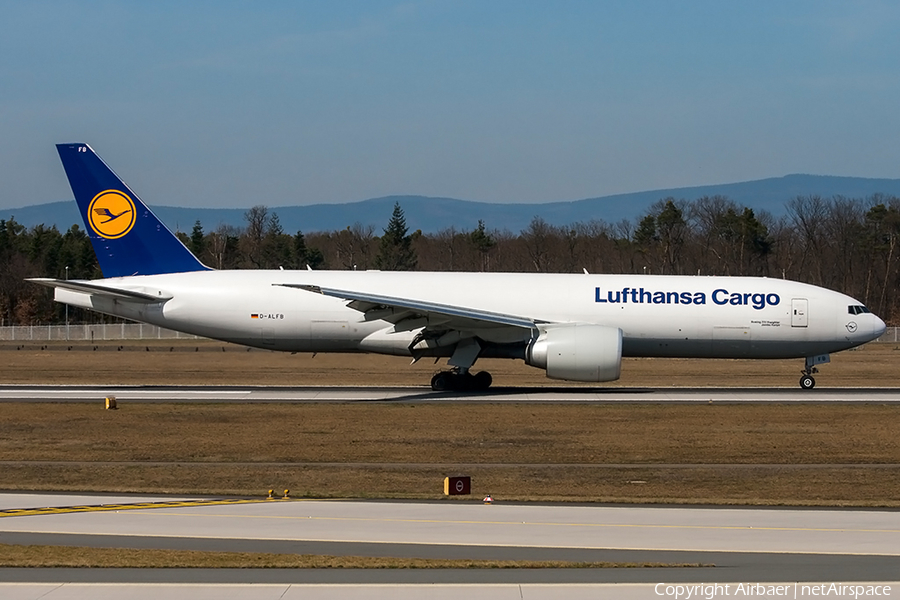 Lufthansa Cargo Boeing 777-FBT (D-ALFB) | Photo 237540