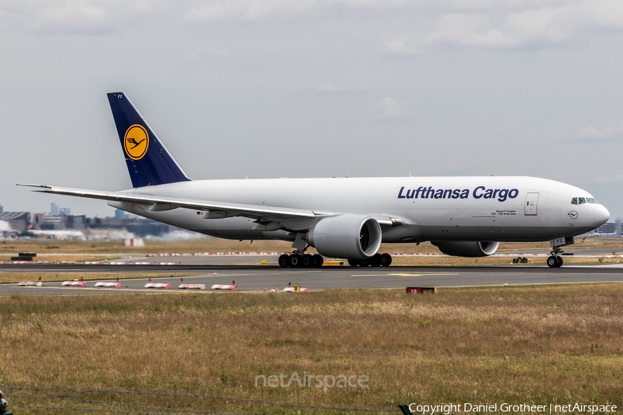 Lufthansa Cargo Boeing 777-FBT (D-ALFC) | Photo 89456