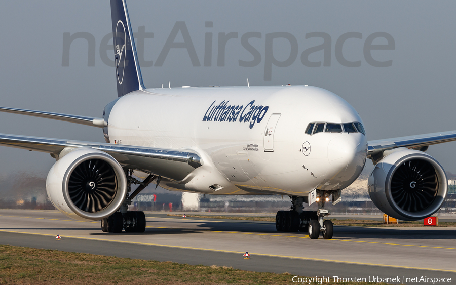 Lufthansa Cargo Boeing 777-FBT (D-ALFF) | Photo 354080