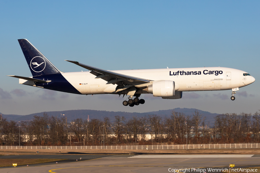 Lufthansa Cargo Boeing 777-FBT (D-ALFF) | Photo 664665