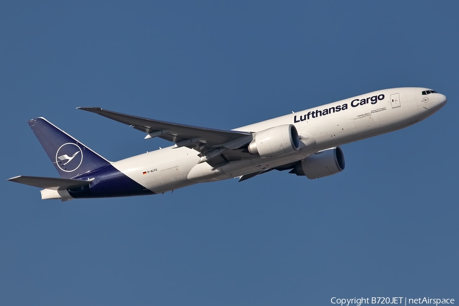 Lufthansa Cargo Boeing 777-FBT (D-ALFG) | Photo 369127