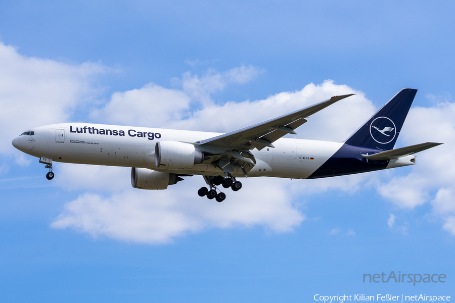 Lufthansa Cargo Boeing 777-FBT (D-ALFG) | Photo 413547