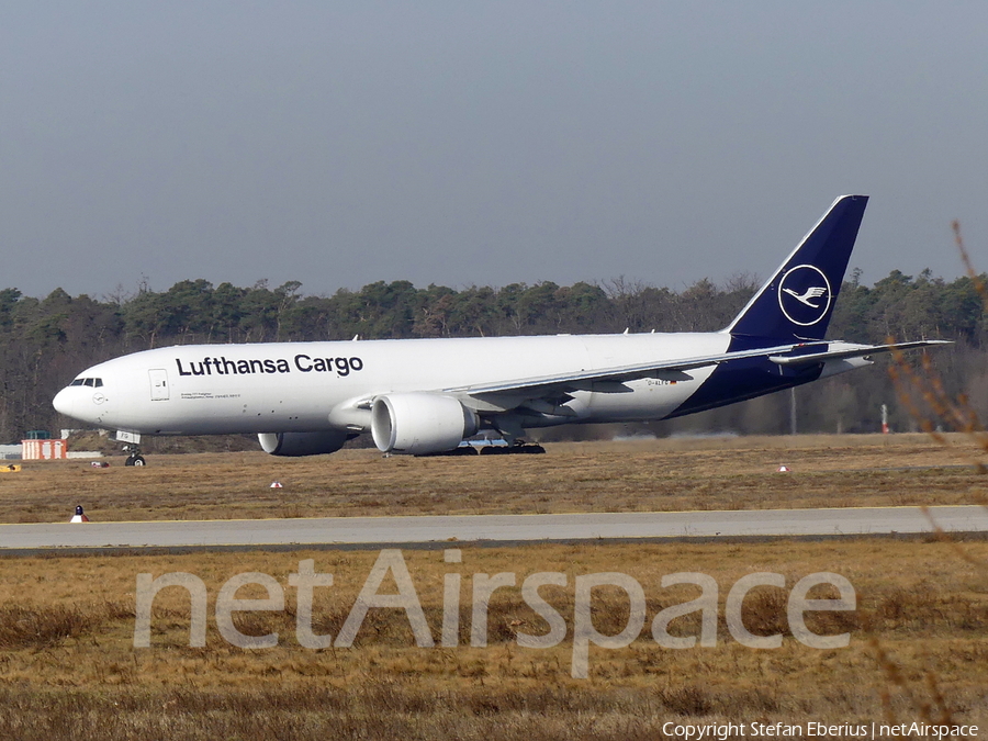 Lufthansa Cargo Boeing 777-FBT (D-ALFG) | Photo 432115