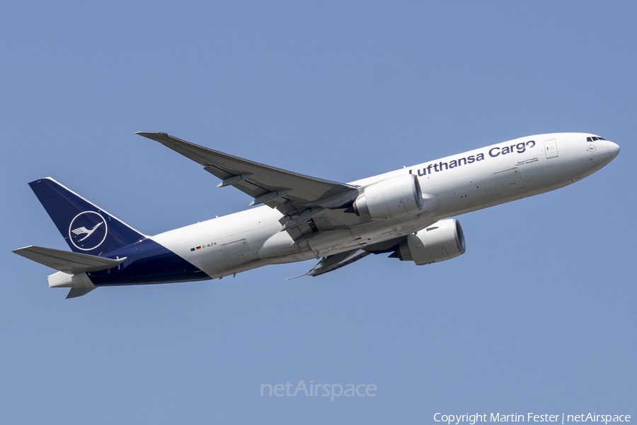 Lufthansa Cargo Boeing 777-FBT (D-ALFH) | Photo 465803