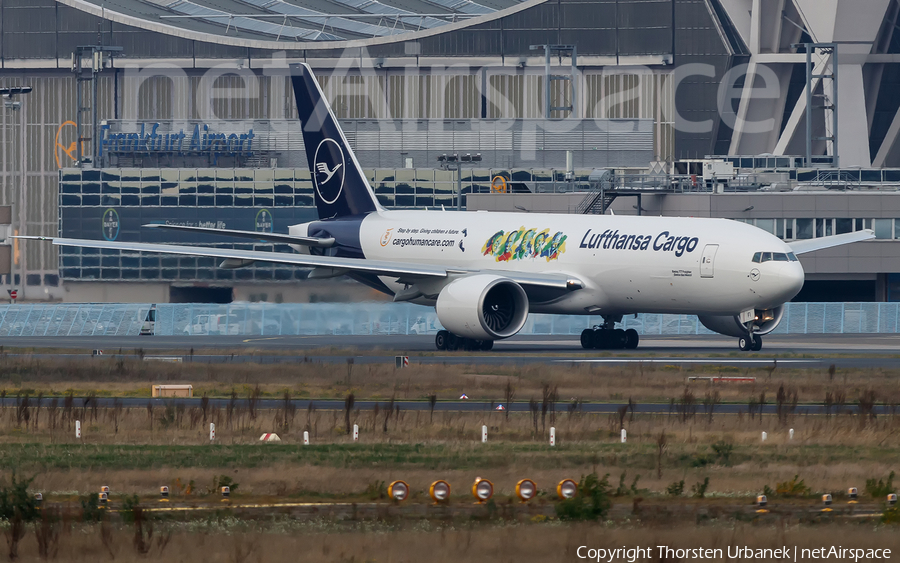 Lufthansa Cargo Boeing 777-FBT (D-ALFI) | Photo 408992