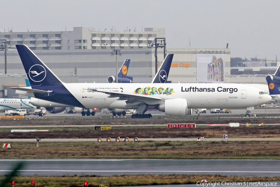 Lufthansa Cargo Boeing 777-FBT (D-ALFI) | Photo 419510