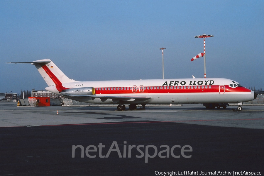 Aero Lloyd McDonnell Douglas DC-9-32 (D-ALLB) | Photo 404005