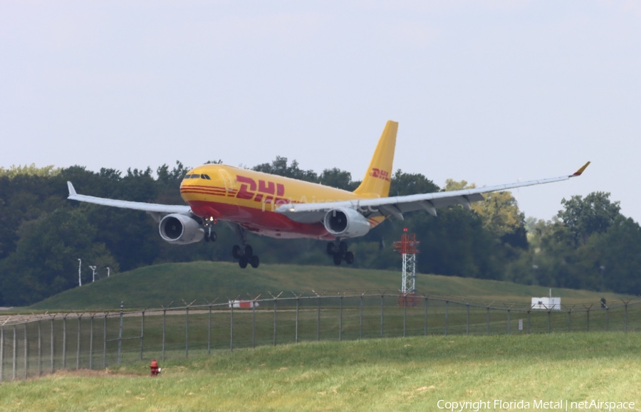 DHL (European Air Transport Leipzig) Airbus A330-243F (D-ALMA) | Photo 576330