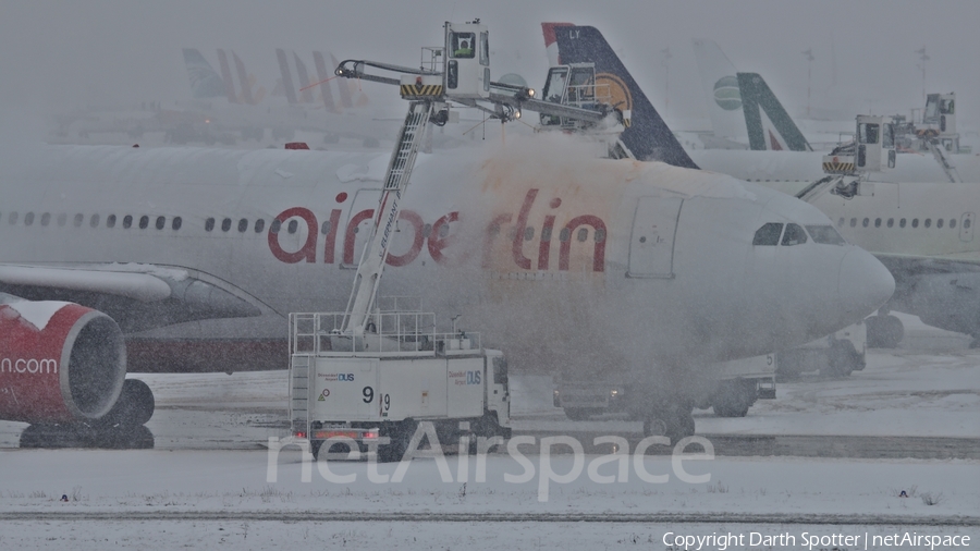 Air Berlin Airbus A330-223 (D-ALPA) | Photo 226059