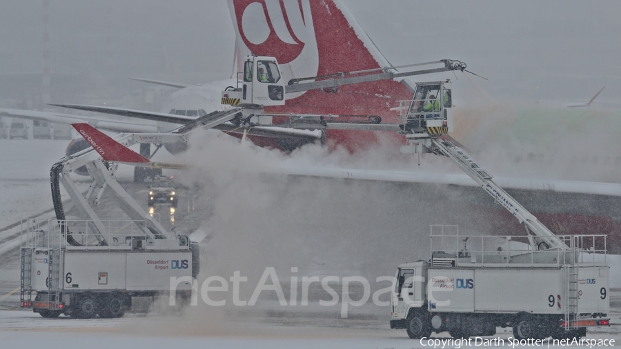 Air Berlin Airbus A330-223 (D-ALPA) | Photo 226061