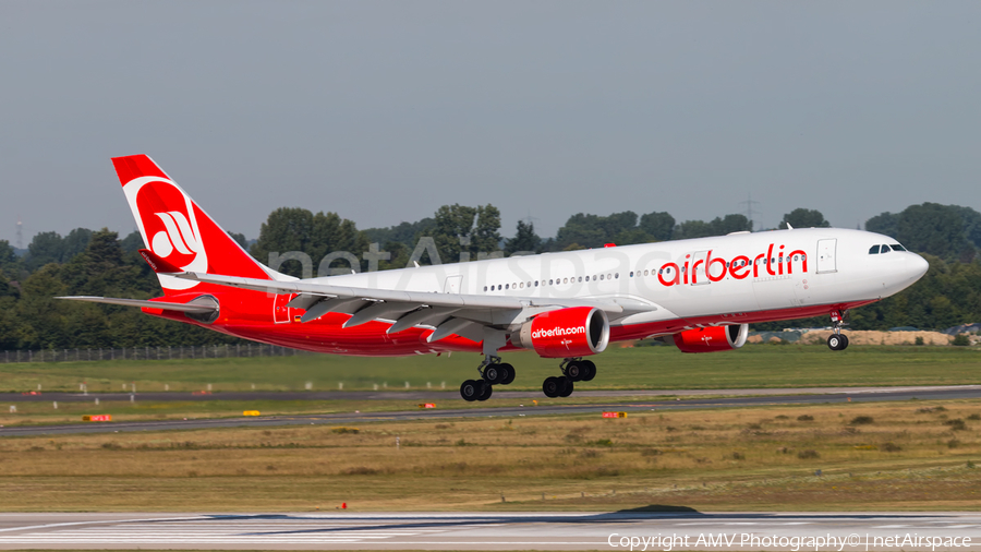 Air Berlin Airbus A330-223 (D-ALPA) | Photo 97535