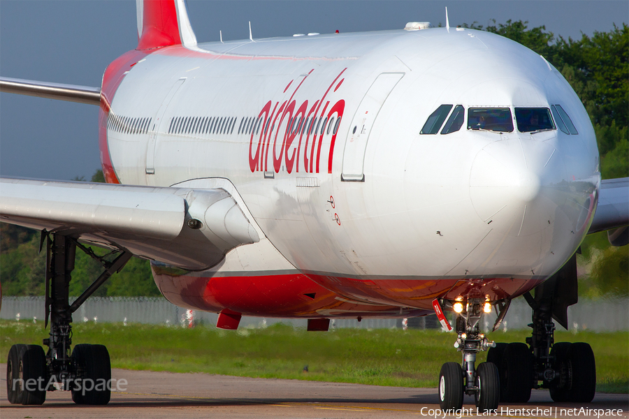 Air Berlin Airbus A330-223 (D-ALPA) | Photo 430898