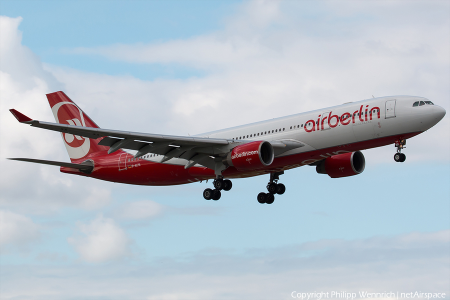 Air Berlin Airbus A330-223 (D-ALPA) | Photo 137754