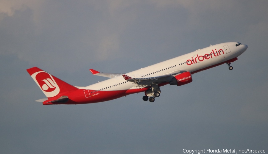 Air Berlin Airbus A330-223 (D-ALPA) | Photo 295926