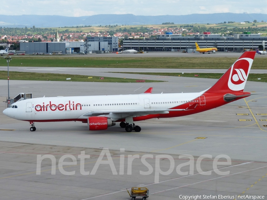 Air Berlin Airbus A330-223 (D-ALPA) | Photo 271378