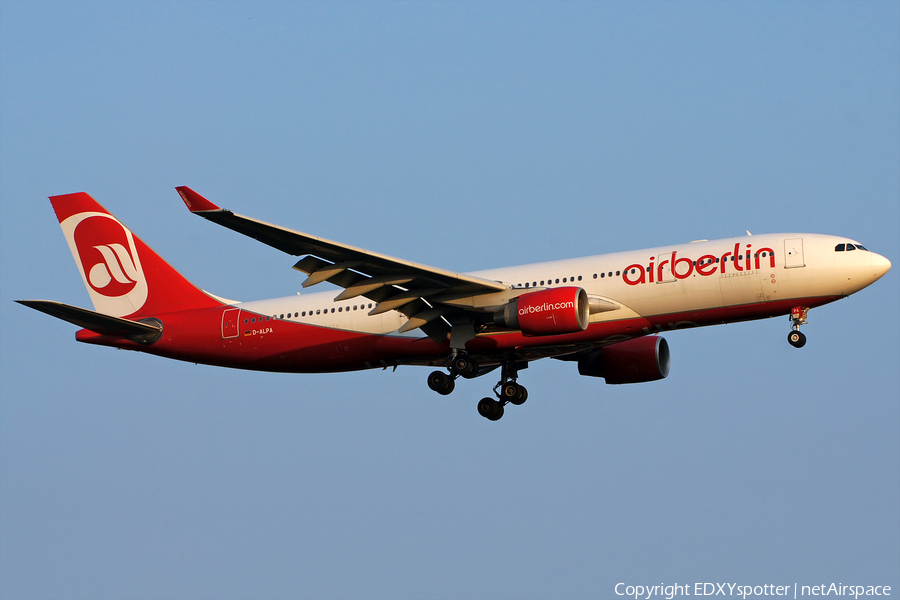 Air Berlin Airbus A330-223 (D-ALPA) | Photo 276126