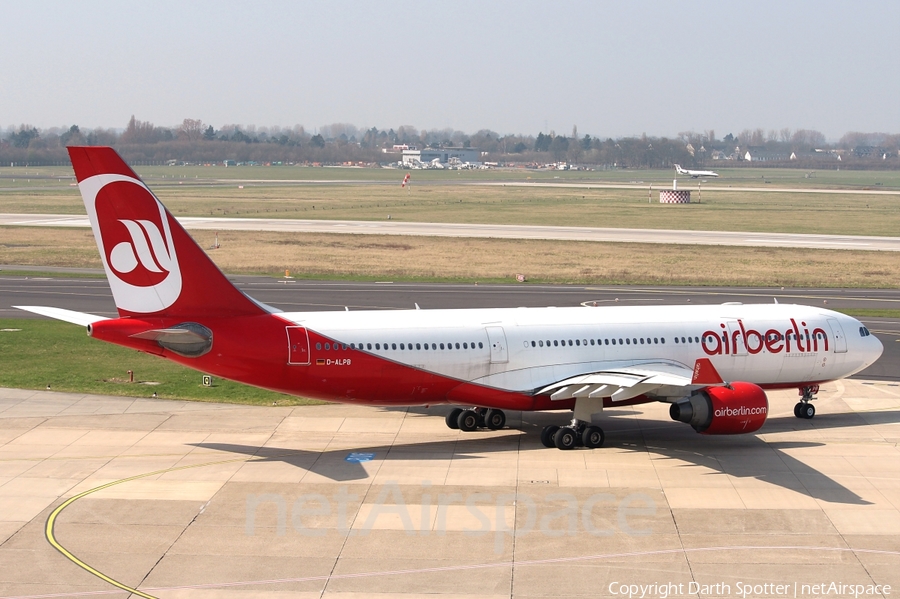 Air Berlin Airbus A330-223 (D-ALPB) | Photo 205836