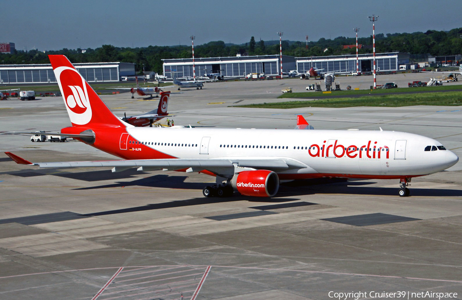 Air Berlin Airbus A330-223 (D-ALPB) | Photo 224118