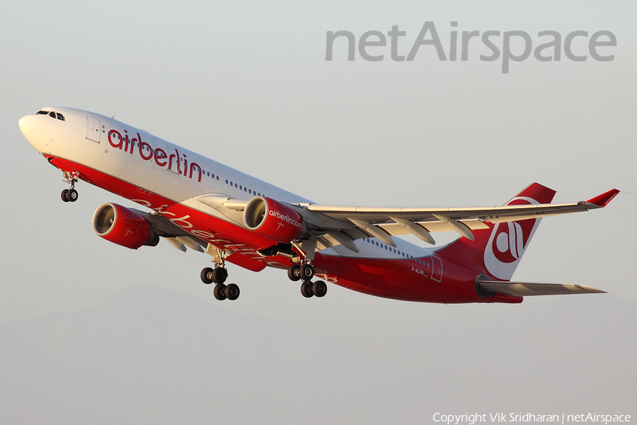 Air Berlin Airbus A330-223 (D-ALPB) | Photo 12708