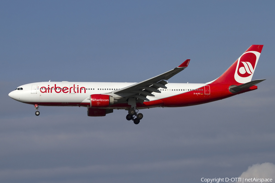 Air Berlin Airbus A330-223 (D-ALPC) | Photo 408402