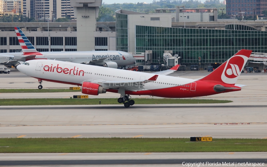 Air Berlin Airbus A330-223 (D-ALPC) | Photo 297591