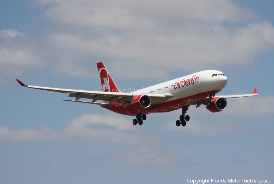 Air Berlin Airbus A330-223 (D-ALPD) | Photo 312722