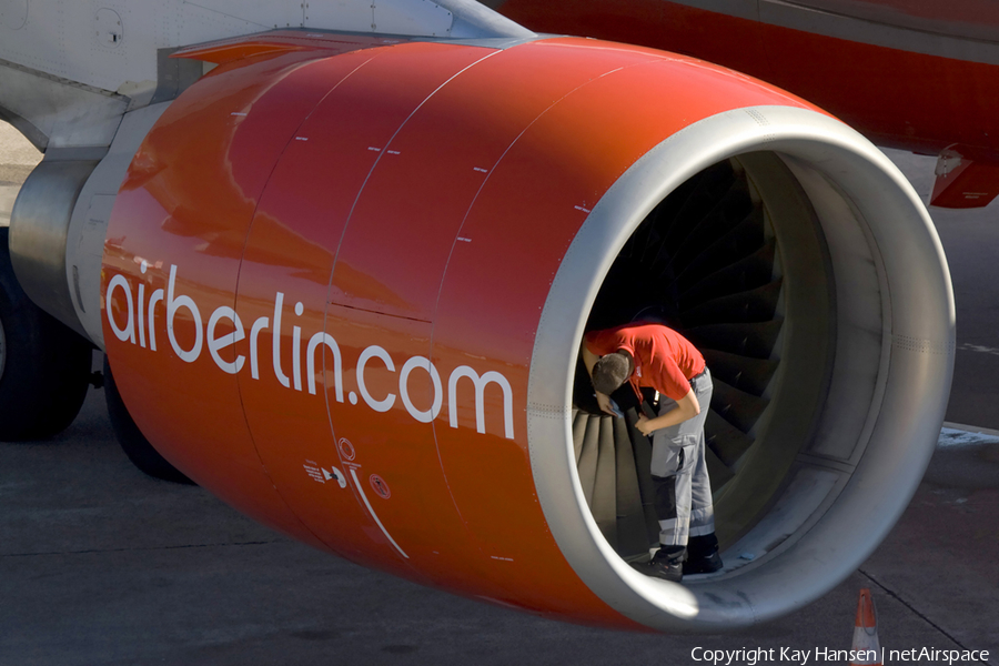 Air Berlin Airbus A330-223 (D-ALPD) | Photo 3042