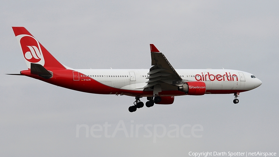 Air Berlin Airbus A330-223 (D-ALPE) | Photo 209087