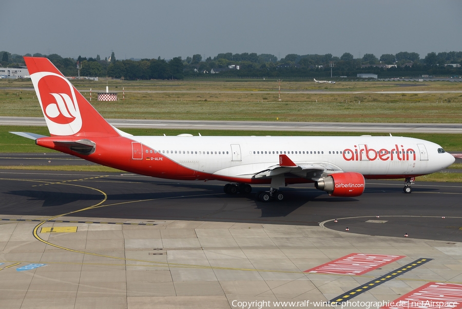 Air Berlin Airbus A330-223 (D-ALPE) | Photo 415738