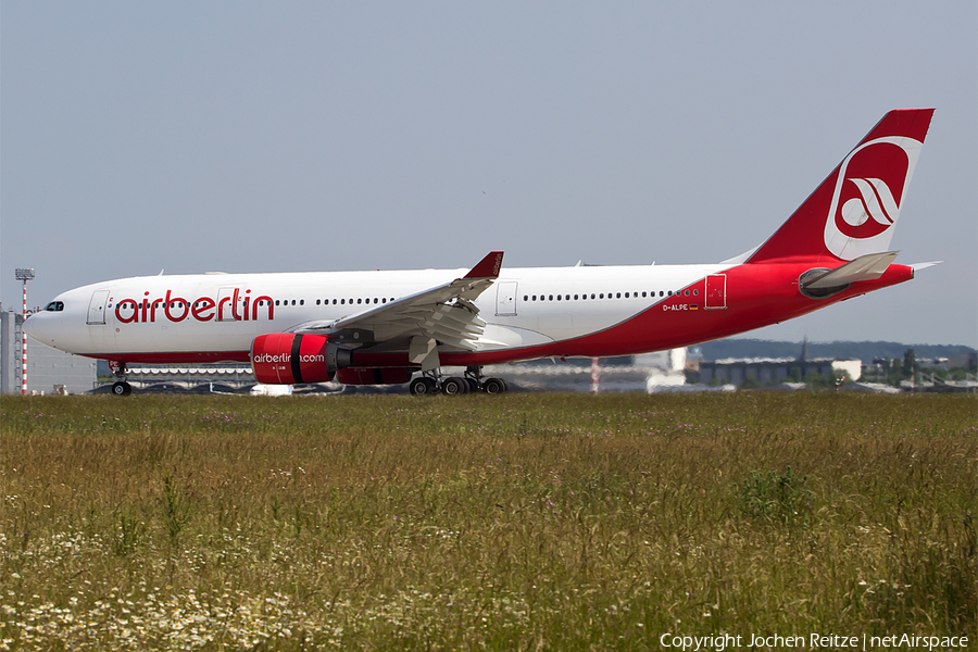 Air Berlin Airbus A330-223 (D-ALPE) | Photo 78446