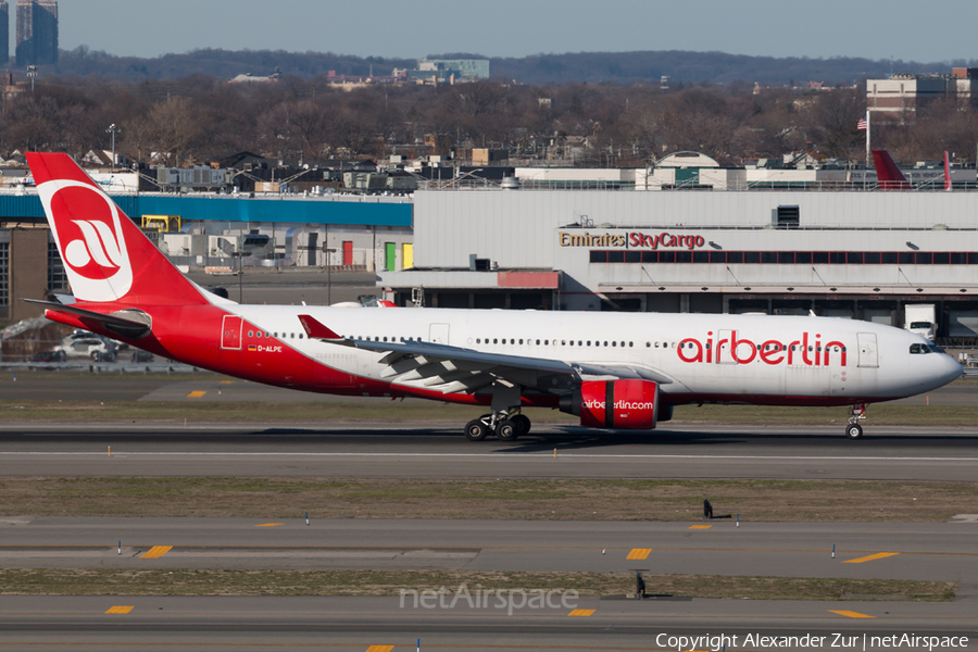Air Berlin Airbus A330-223 (D-ALPE) | Photo 158440