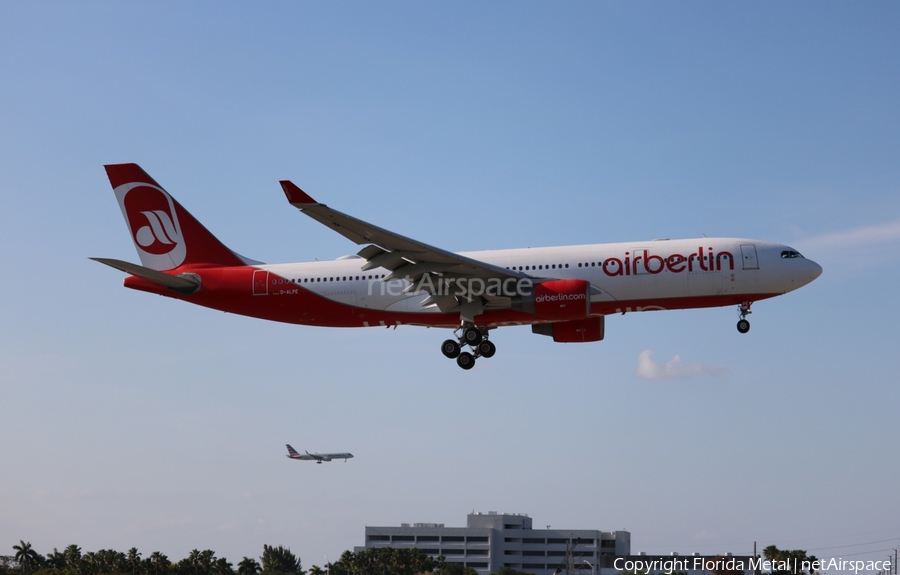 Air Berlin Airbus A330-223 (D-ALPE) | Photo 312723