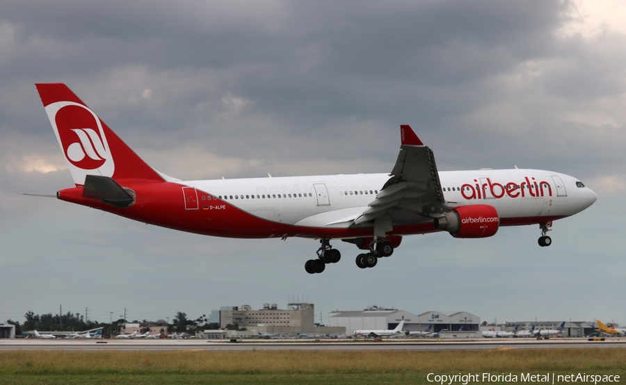 Air Berlin Airbus A330-223 (D-ALPE) | Photo 312725