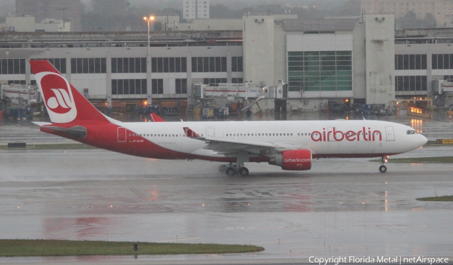 Air Berlin Airbus A330-223 (D-ALPE) | Photo 576414