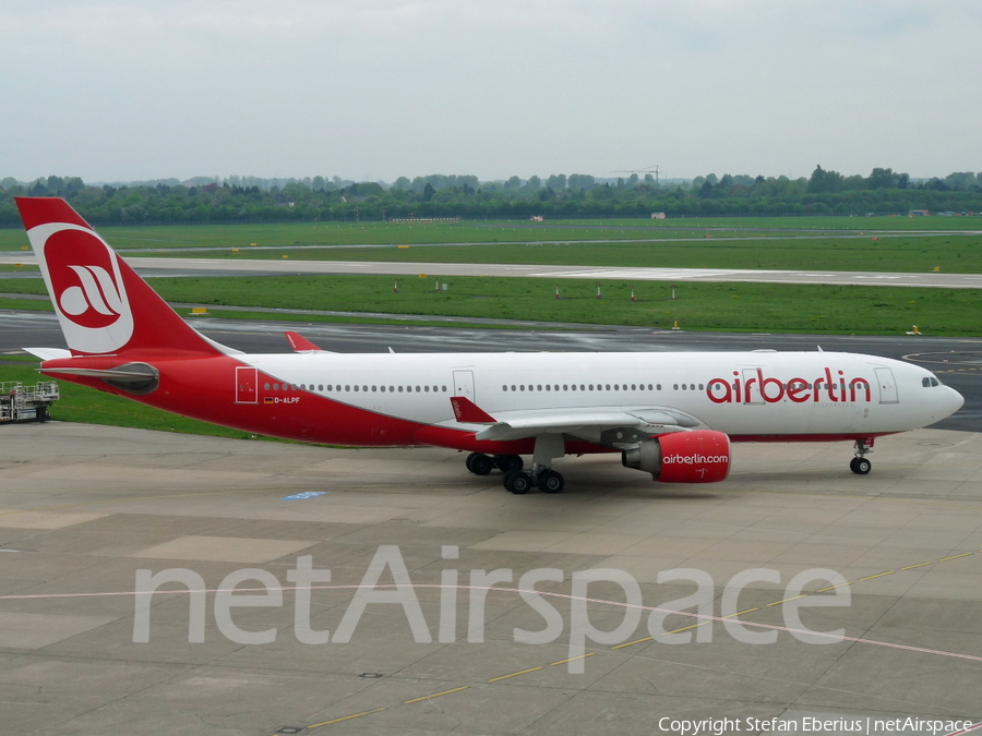 Air Berlin Airbus A330-223 (D-ALPF) | Photo 492613