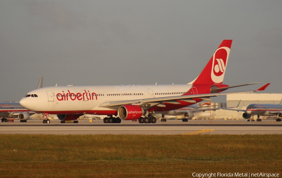 Air Berlin Airbus A330-223 (D-ALPF) | Photo 576417