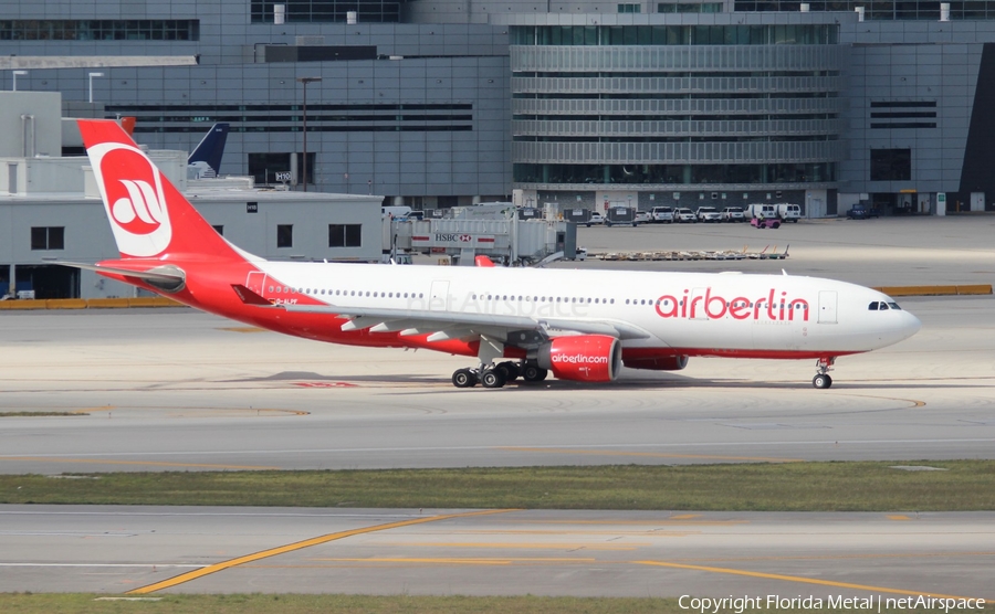 Air Berlin Airbus A330-223 (D-ALPF) | Photo 576419