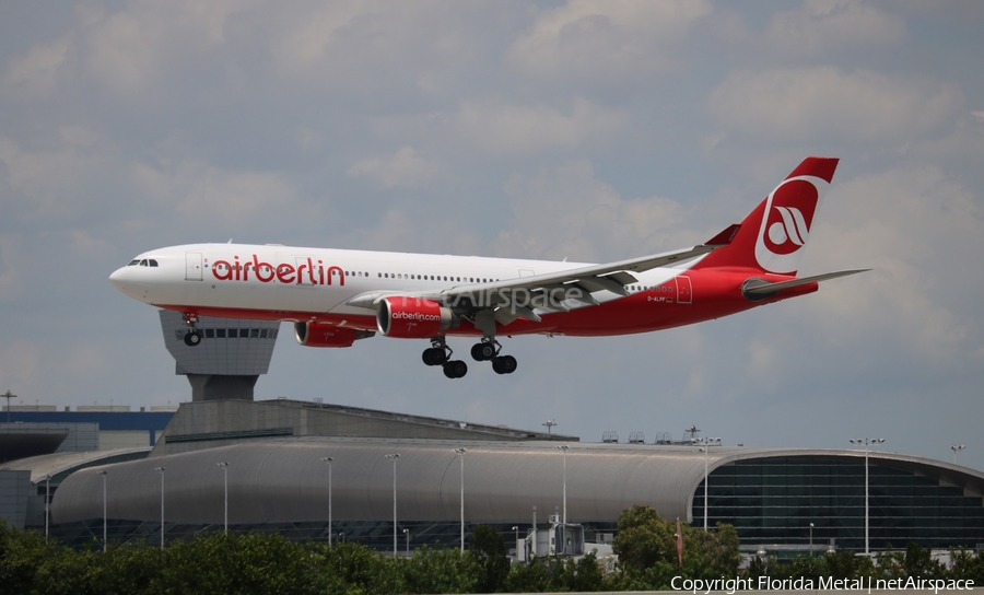 Air Berlin Airbus A330-223 (D-ALPF) | Photo 576447