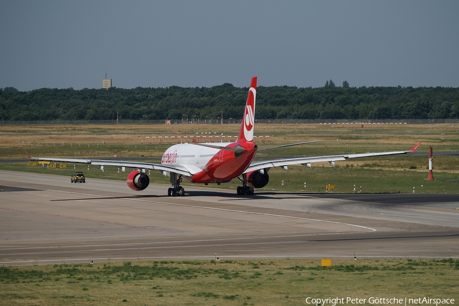 Air Berlin Airbus A330-223 (D-ALPF) | Photo 79755