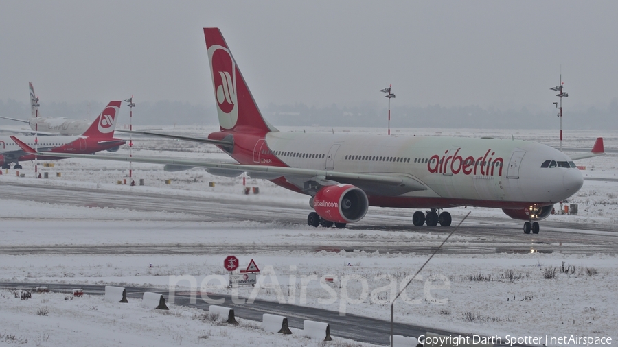 Air Berlin Airbus A330-223 (D-ALPG) | Photo 226066