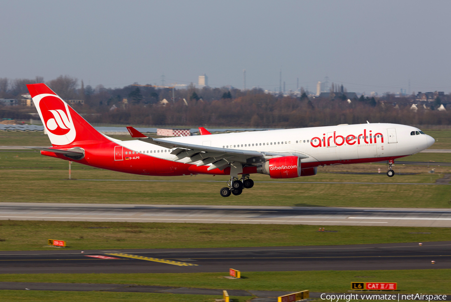 Air Berlin Airbus A330-223 (D-ALPG) | Photo 422811