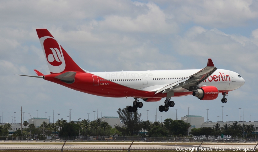 Air Berlin Airbus A330-223 (D-ALPG) | Photo 576452